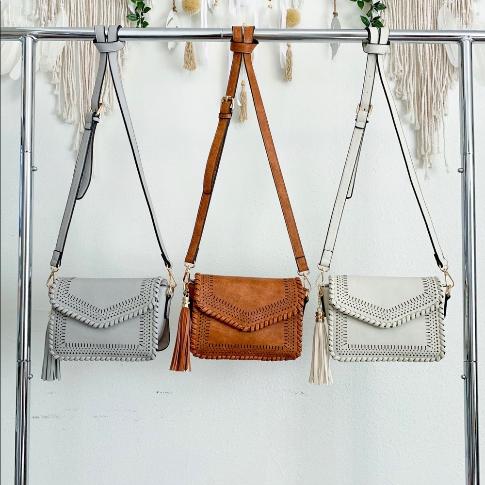 Layer Cut Braided Crossbody Bag - Picture 4 of 5